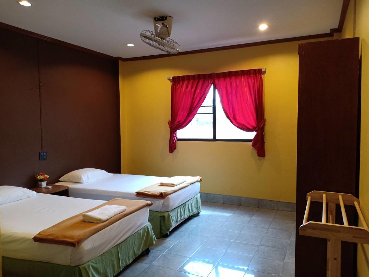 بيت شباب Kookkai House Patong المظهر الخارجي الصورة