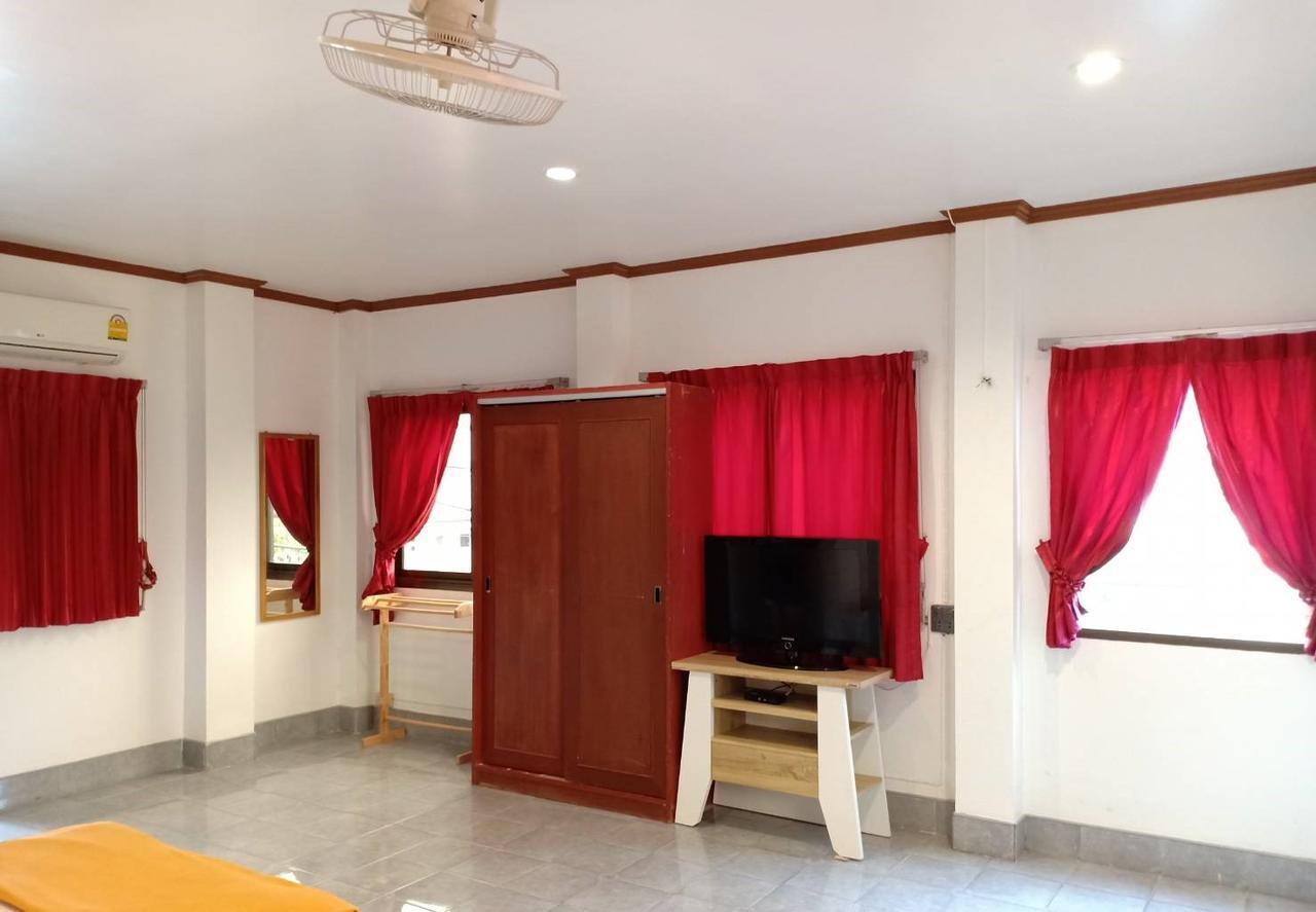 بيت شباب Kookkai House Patong المظهر الخارجي الصورة
